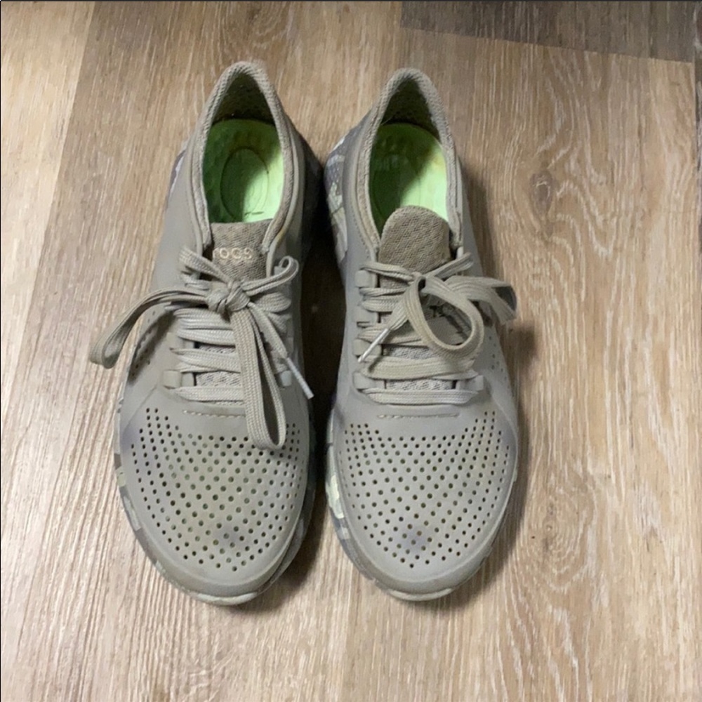 COPY - Croc lite ride pacer sneaker w/camo